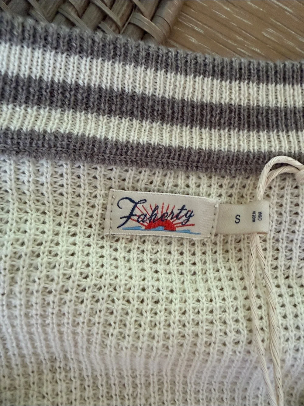 Faherty NEW Two-Tone Cream and Gray Knit Sweater